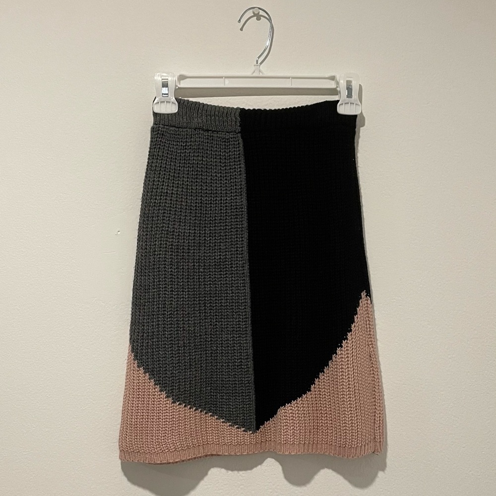 Colorblock Knit Skirt